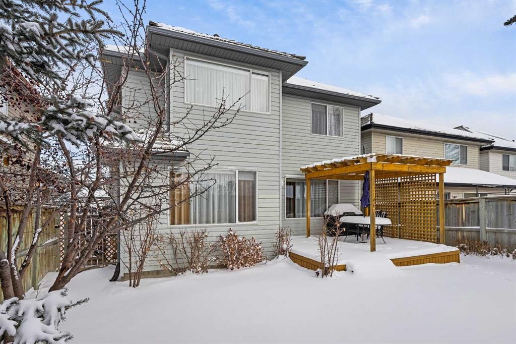7945 Springbank Boulevard Sw, Calgary, AB - Outdoor