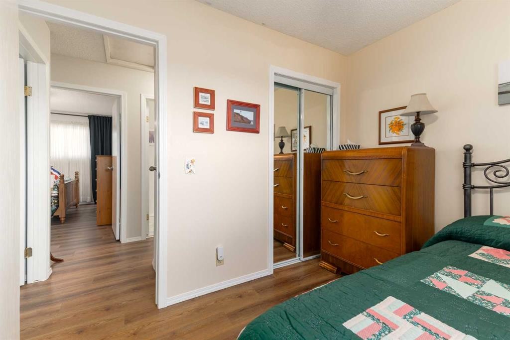 23 Whitlock Close Ne, Calgary, AB - Indoor Photo Showing Bedroom