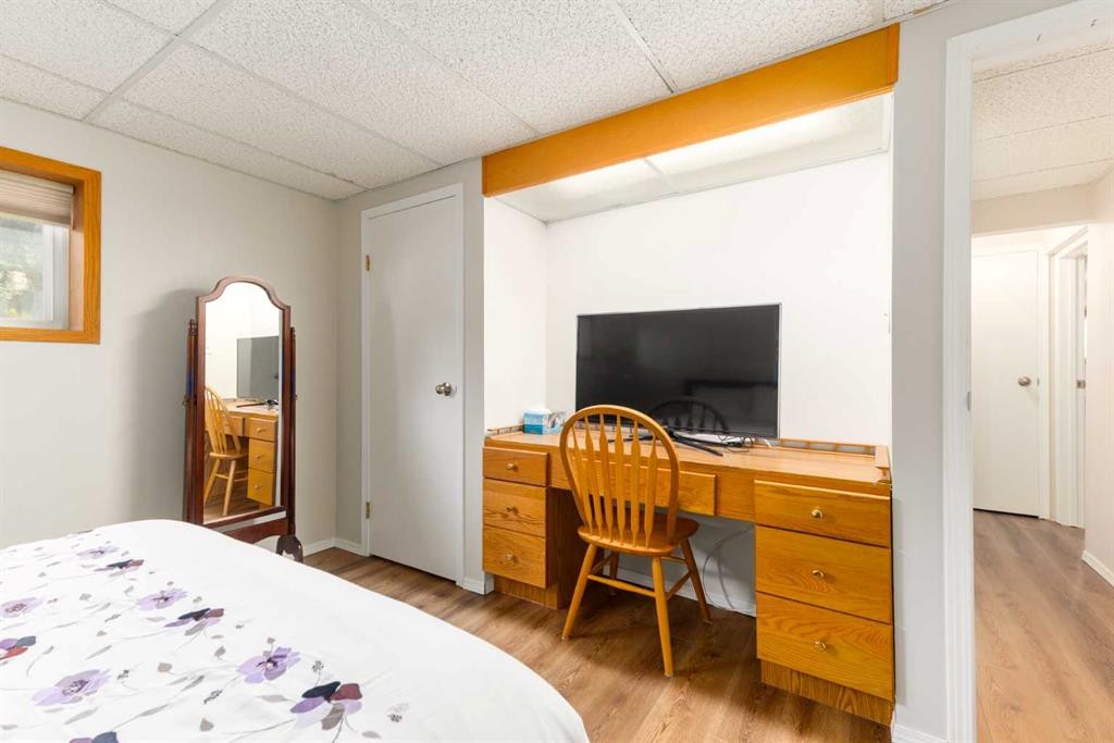 23 Whitlock Close Ne, Calgary, AB - Indoor Photo Showing Bedroom