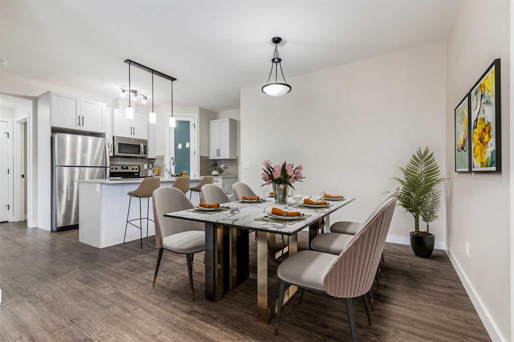 1511-2461 Baysprings Link Sw, Airdrie, AB - Indoor Photo Showing Dining Room