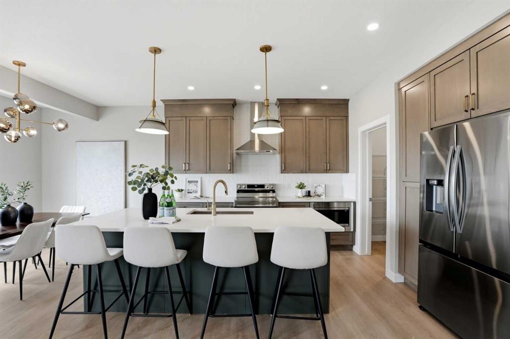 213 Clearview Court, Chestermere, AB