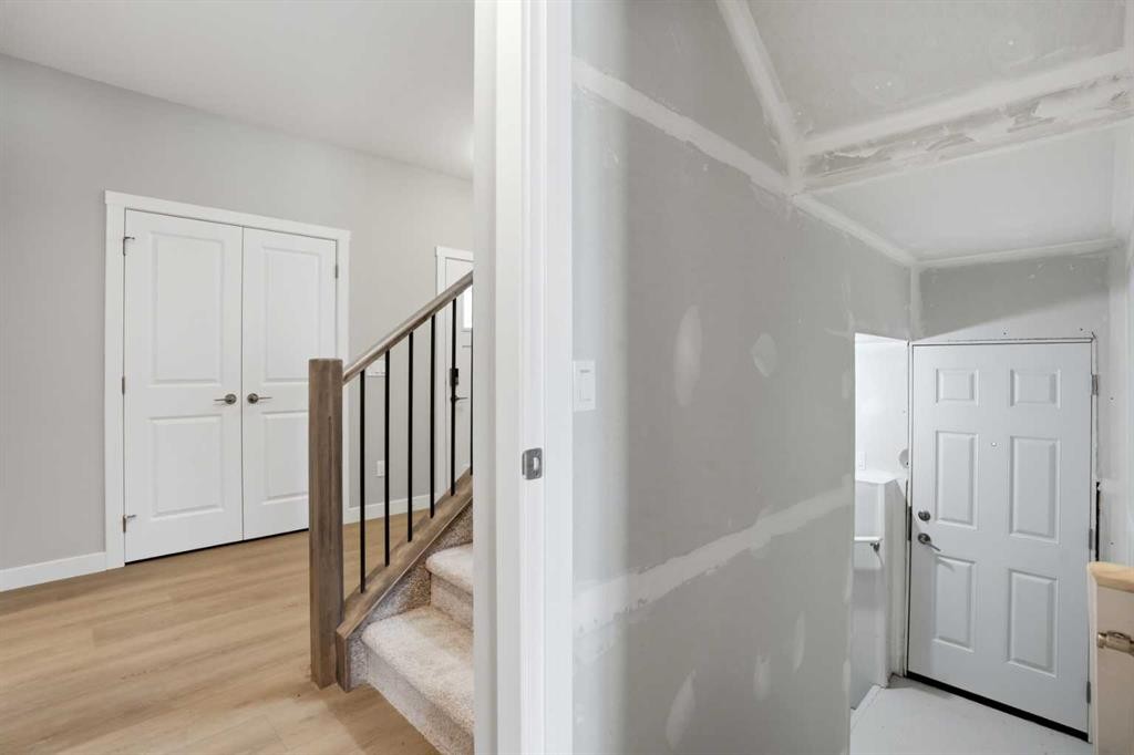 213 Clearview Court, Chestermere, AB