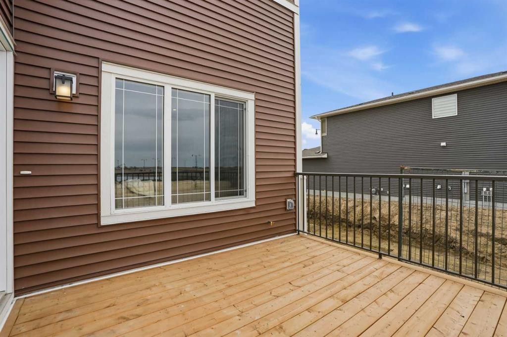 213 Clearview Court, Chestermere, AB