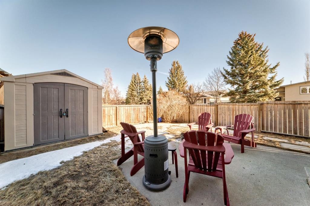 144 Silvergrove Road Nw, Calgary, AB