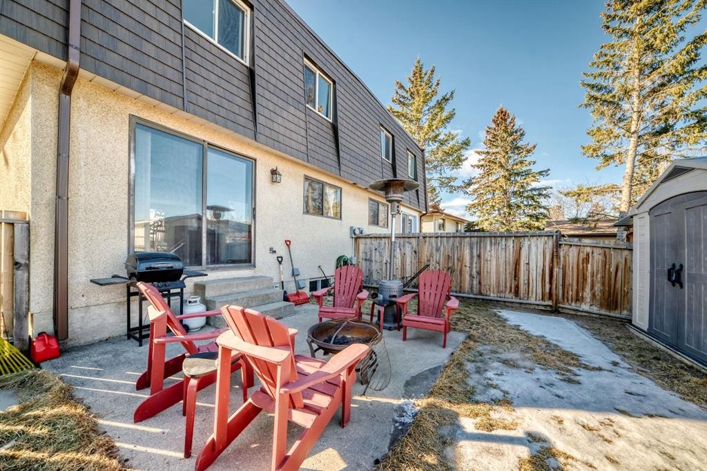 144 Silvergrove Road Nw, Calgary, AB