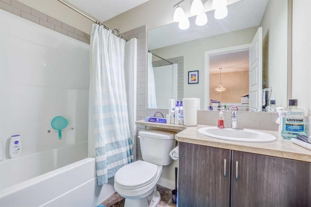 29 Redstone Common Ne, Calgary, AB - Indoor Photo Showing Bathroom