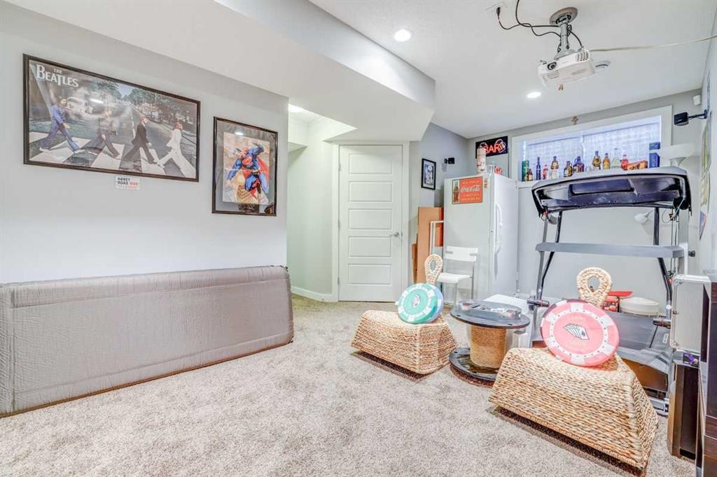 29 Redstone Common Ne, Calgary, AB - Indoor