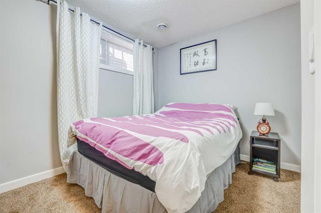 29 Redstone Common Ne, Calgary, AB - Indoor Photo Showing Bedroom
