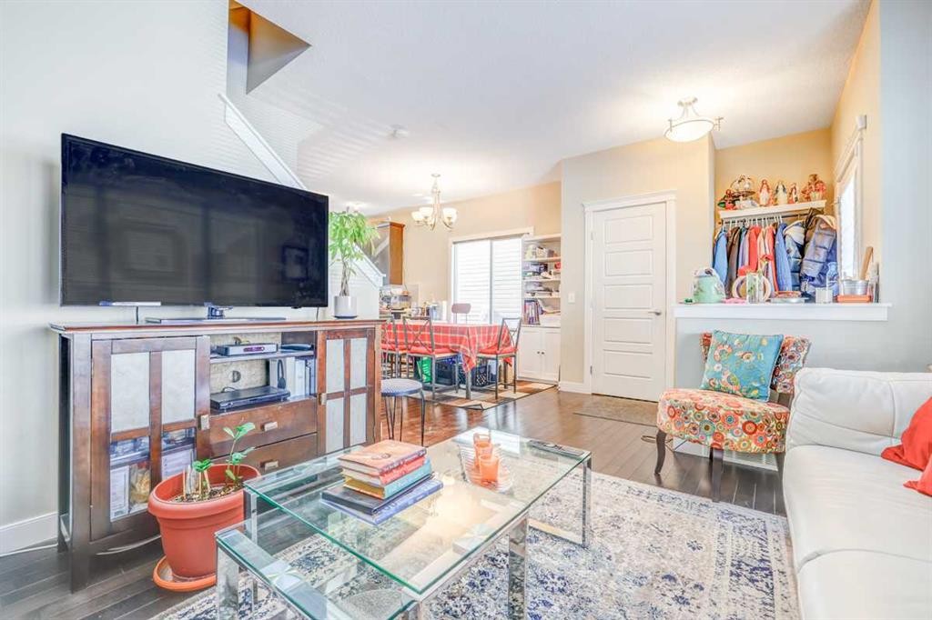 29 Redstone Common Ne, Calgary, AB - Indoor Photo Showing Living Room