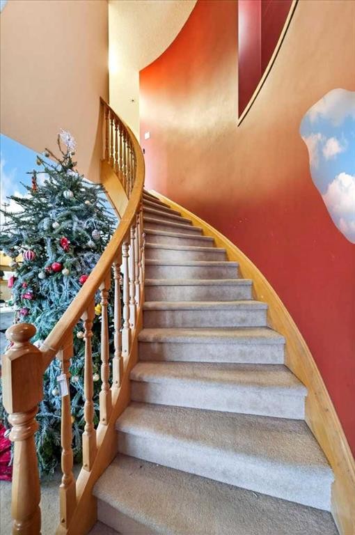 34 Saddlecrest Crescent Ne, Calgary, AB - Indoor Photo Showing Other Room