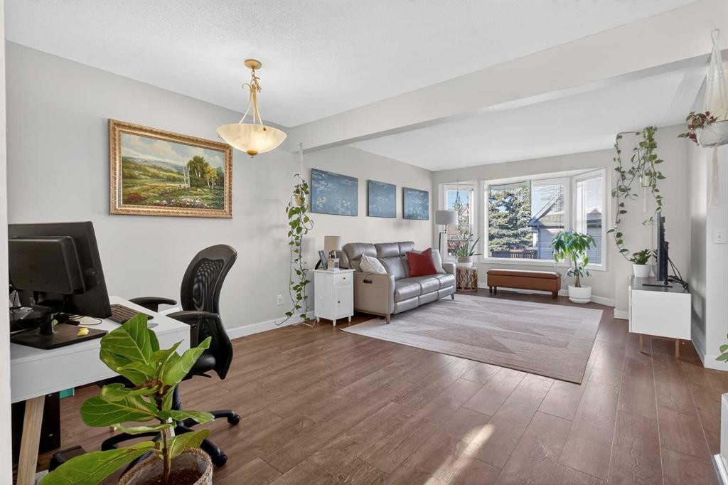 41 Sandarac Villas Nw, Calgary, AB - Indoor