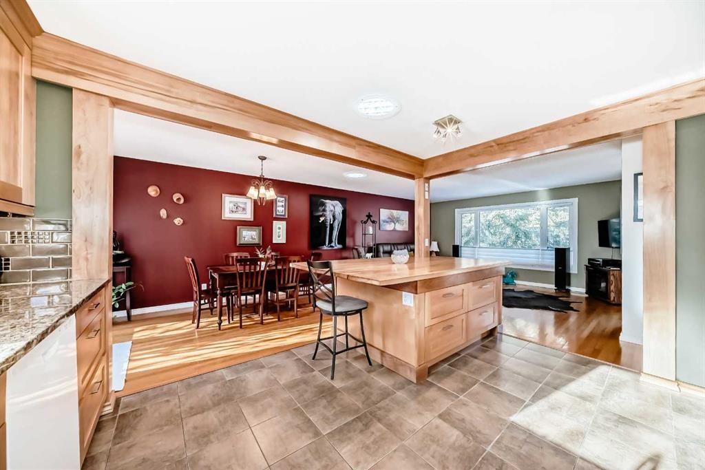 507 Brookpark Drive Sw, Calgary, AB - Indoor