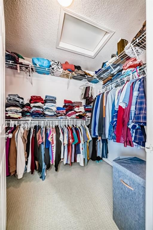 21 Royal Oak Gardens Nw, Calgary, AB - Indoor With Storage