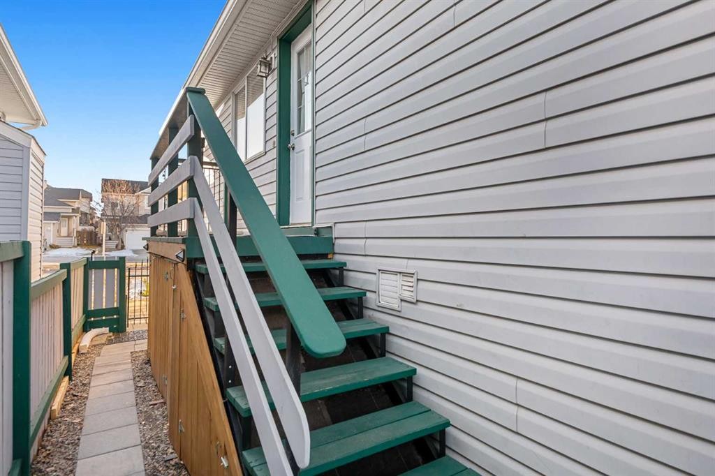 118 Bridleridge Way Sw, Calgary, AB - Outdoor With Exterior