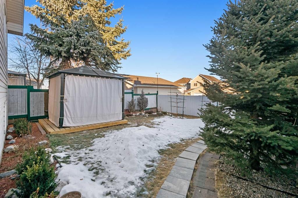 118 Bridleridge Way Sw, Calgary, AB - Outdoor
