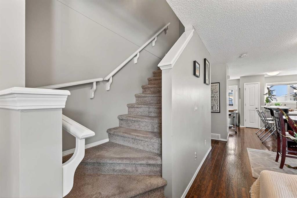 88 Cramond Green Se, Calgary, AB - Indoor Photo Showing Other Room