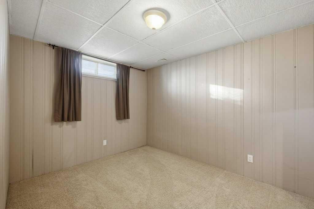 524 Hunterplain Hill Nw, Calgary, AB - Indoor