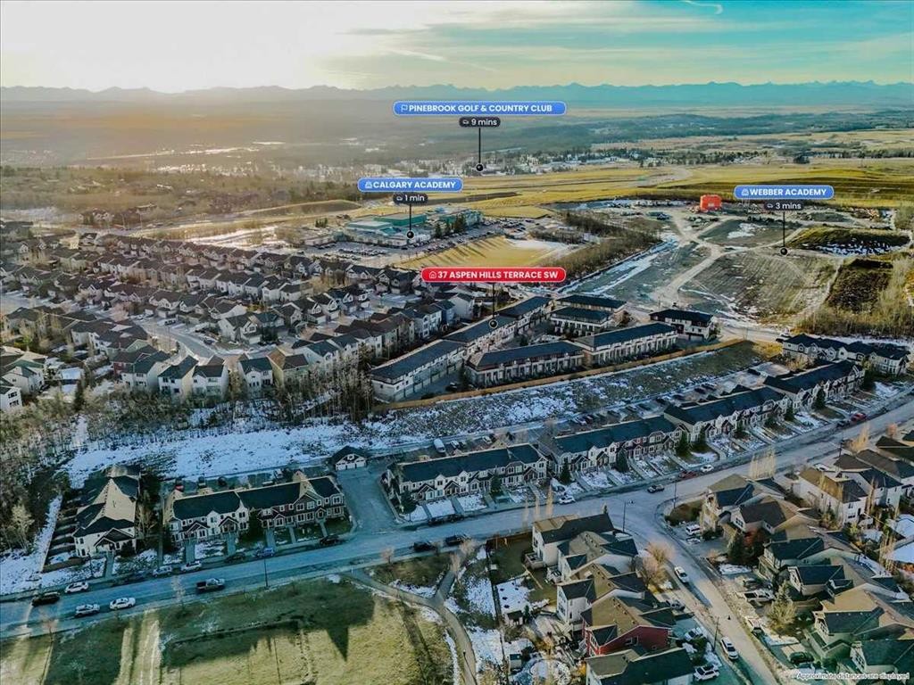 37 Aspen Hills Terrace Sw, Calgary, AB - Outdoor With View