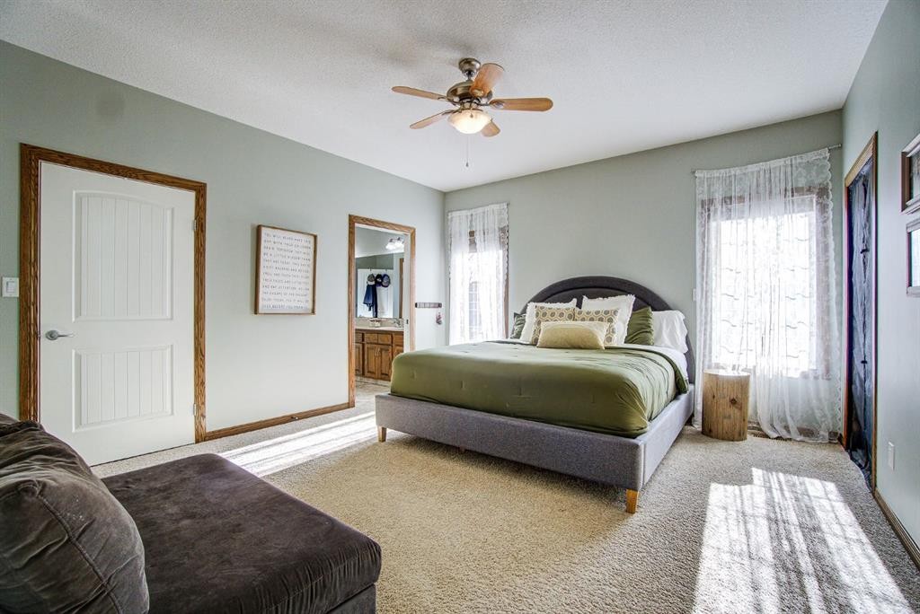 109 Derochie Drive, Claresholm, AB - Indoor Photo Showing Bedroom