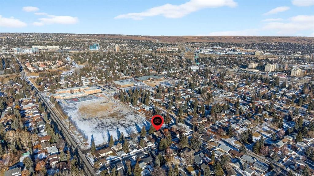 5315 Valiant Drive Nw, Calgary, AB - Outdoor With View