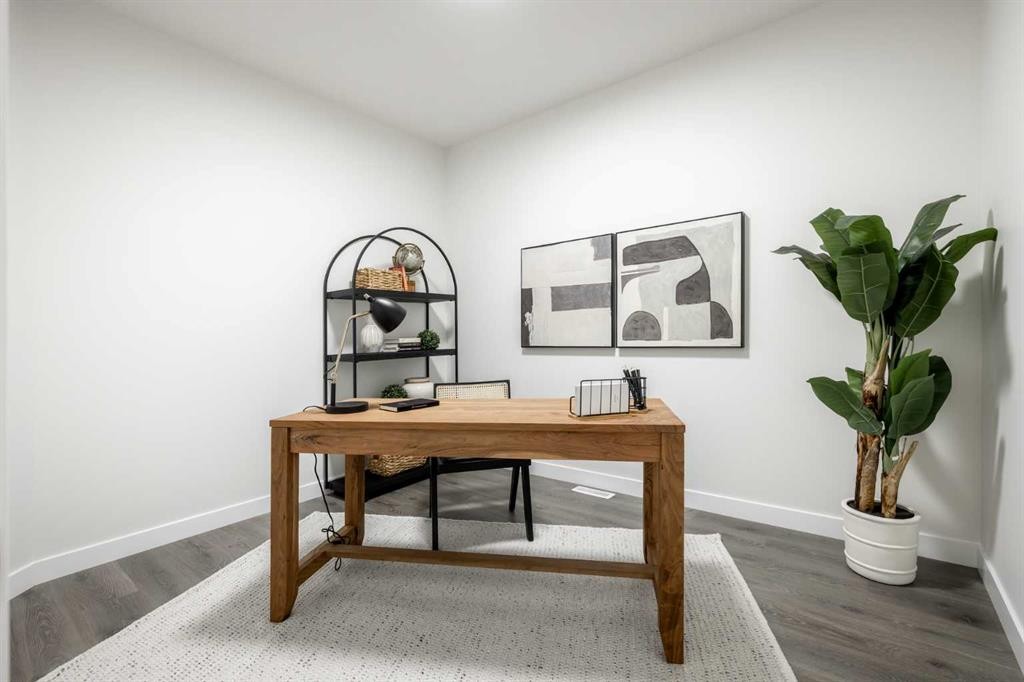 178 Sora Way Se, Calgary, AB - Indoor