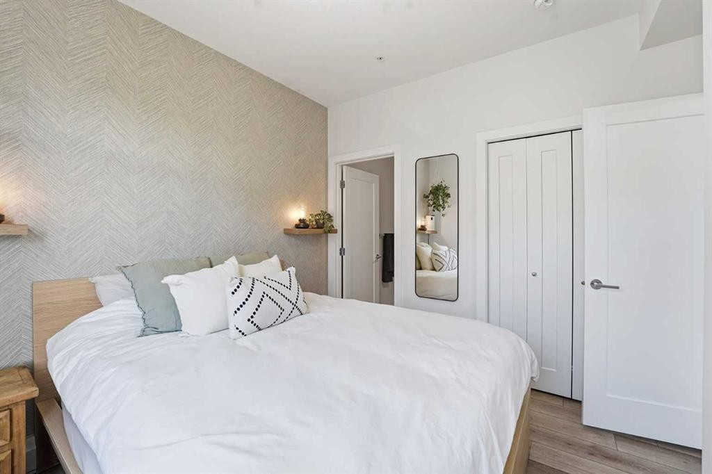 308-400 Auburn Meadows Common Se, Calgary, AB - Indoor Photo Showing Bedroom