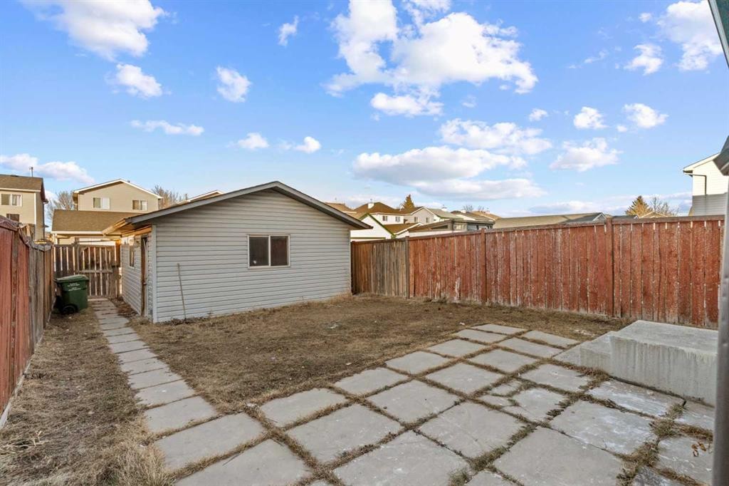 52 Martin Crossing Rise Ne, Calgary, AB - Outdoor