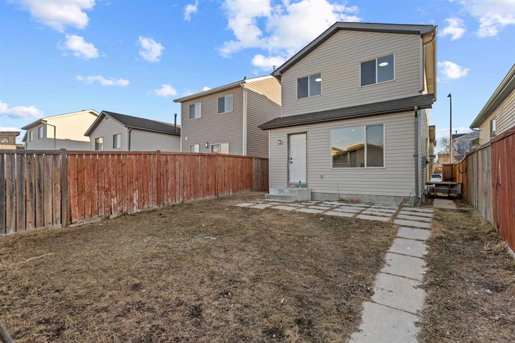 52 Martin Crossing Rise Ne, Calgary, AB - Outdoor With Exterior