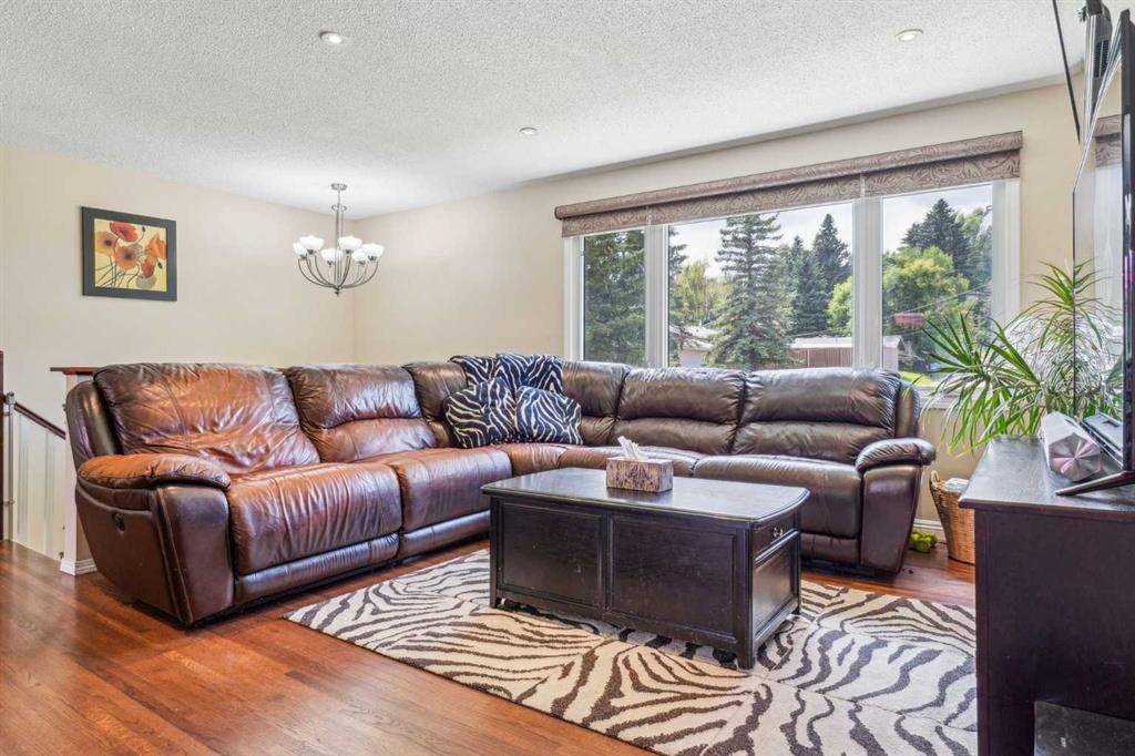 320 Haddon Road Sw, Calgary, AB