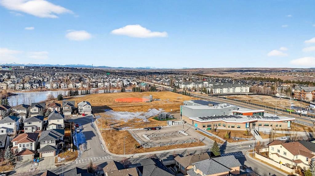 575 Everbrook Way Sw, Calgary, AB - Outdoor With View