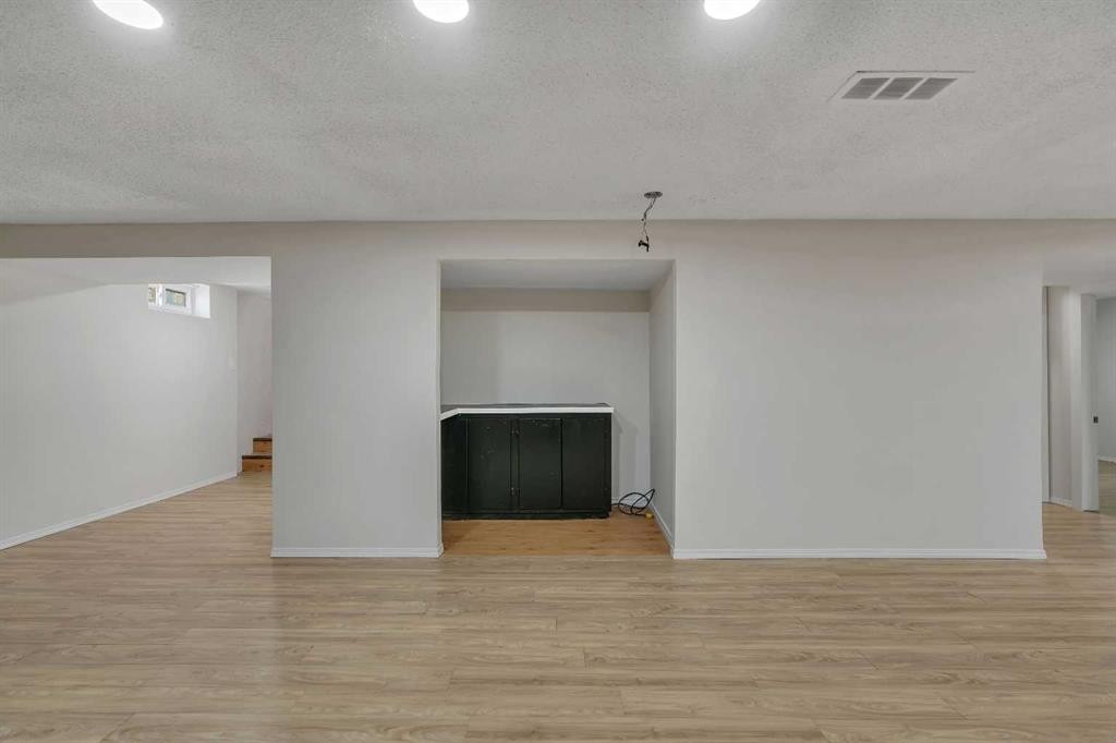 102 Huntham Place Ne, Calgary, AB - Indoor Photo Showing Other Room