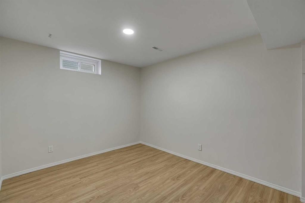 102 Huntham Place Ne, Calgary, AB - Indoor Photo Showing Other Room