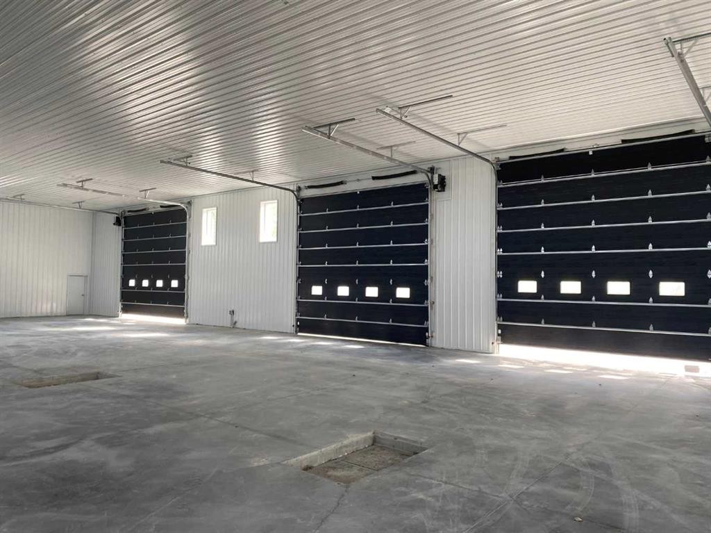 503 Railway Avenue Ne, Langdon, AB