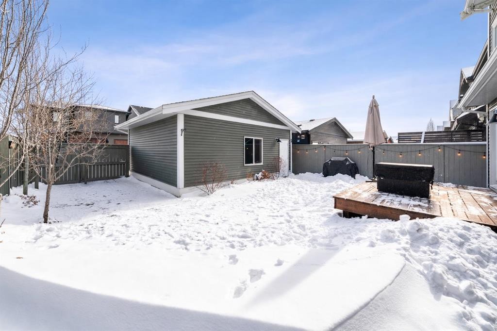346 Cooperstown Common Sw, Airdrie, AB - Outdoor
