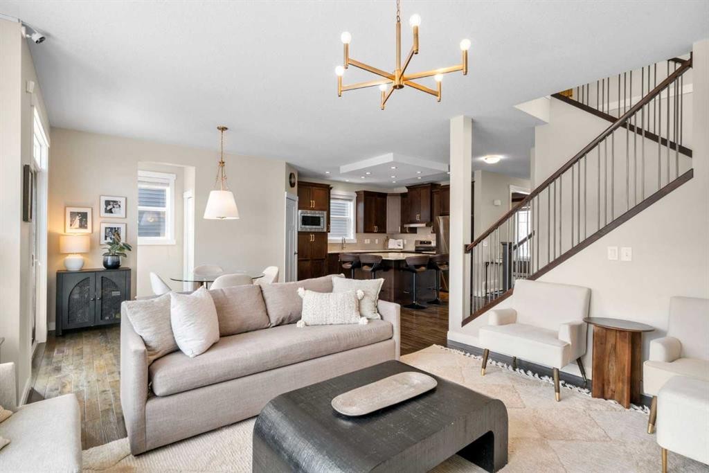 346 Cooperstown Common Sw, Airdrie, AB - Indoor Photo Showing Living Room