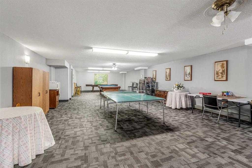 204-515 6 Street South, Lethbridge, AB - Indoor Photo Showing Other Room