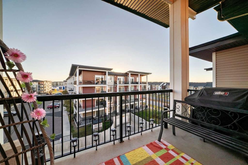 405-10 Walgrove Se, Calgary, AB - Outdoor With Balcony With Exterior