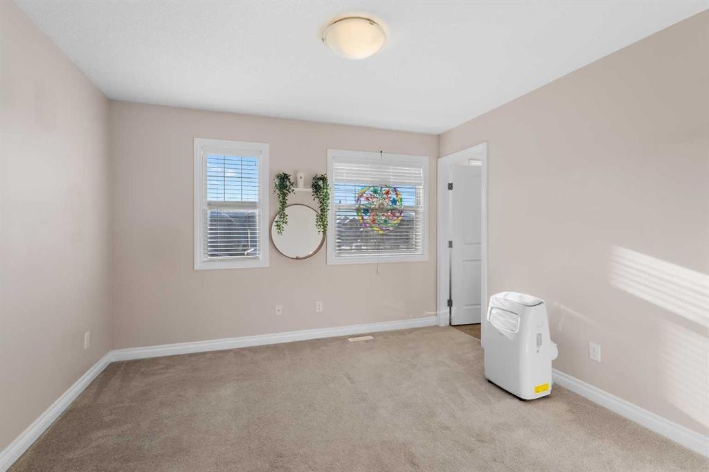 529 Saddlelake Drive Ne, Calgary, AB - Indoor Photo Showing Other Room