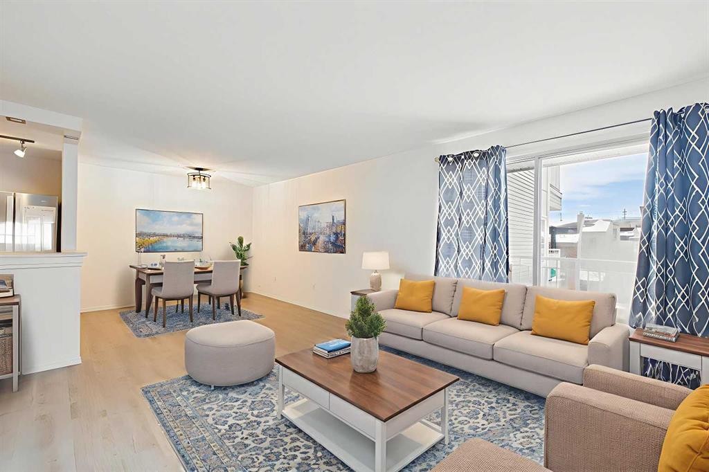 313-1735 11 Avenue Sw, Calgary, AB - Indoor Photo Showing Living Room