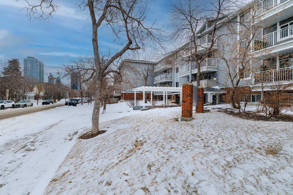 313-1735 11 Avenue Sw, Calgary, AB - Outdoor With Balcony