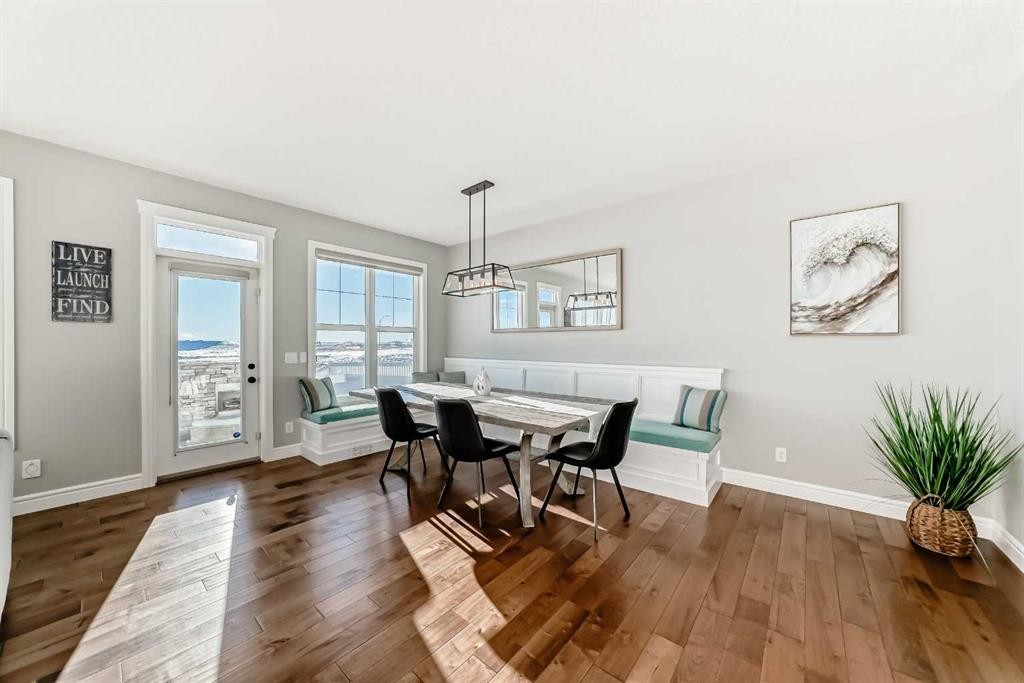 35 Mahogany Crescent Se, Calgary, AB - Indoor Photo Showing Dining Room