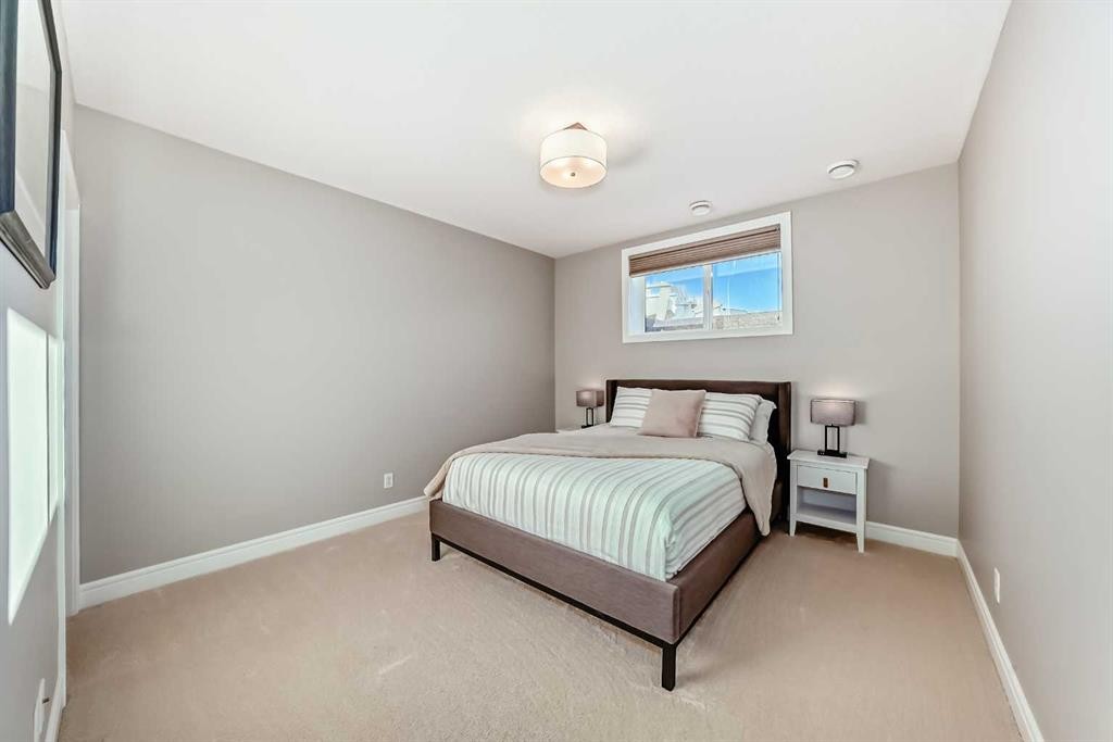 35 Mahogany Crescent Se, Calgary, AB - Indoor Photo Showing Bedroom
