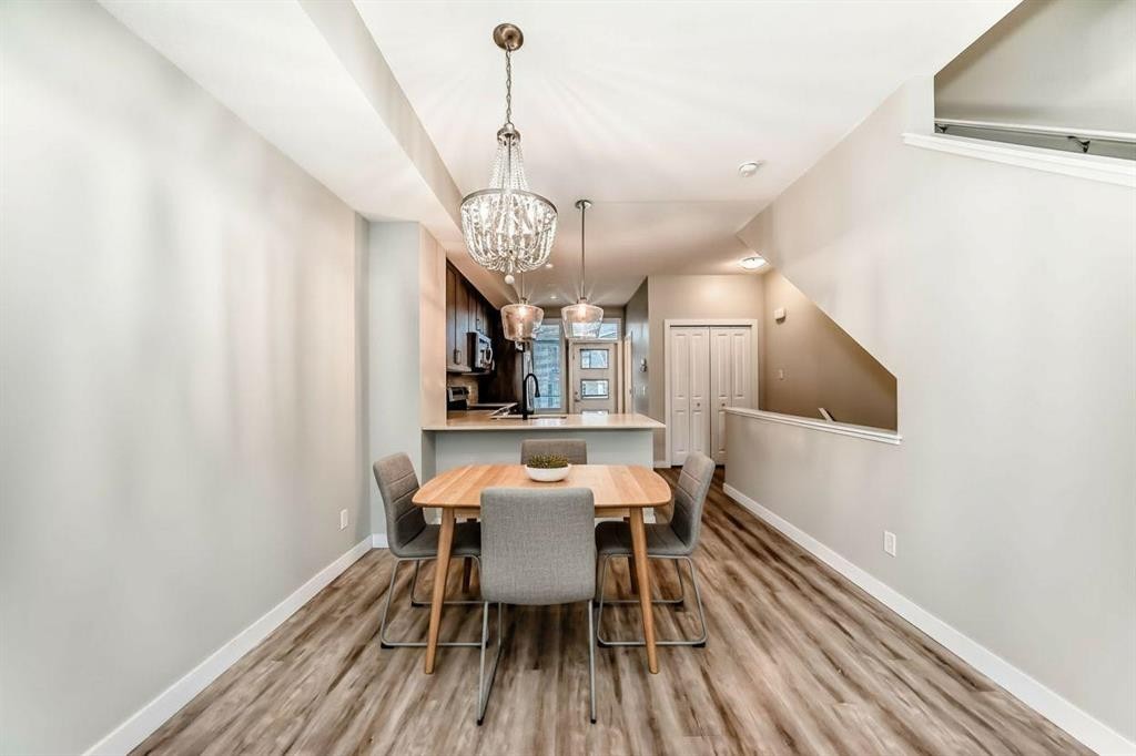 58-138 Seton Passage Se, Calgary, AB - Indoor Photo Showing Dining Room