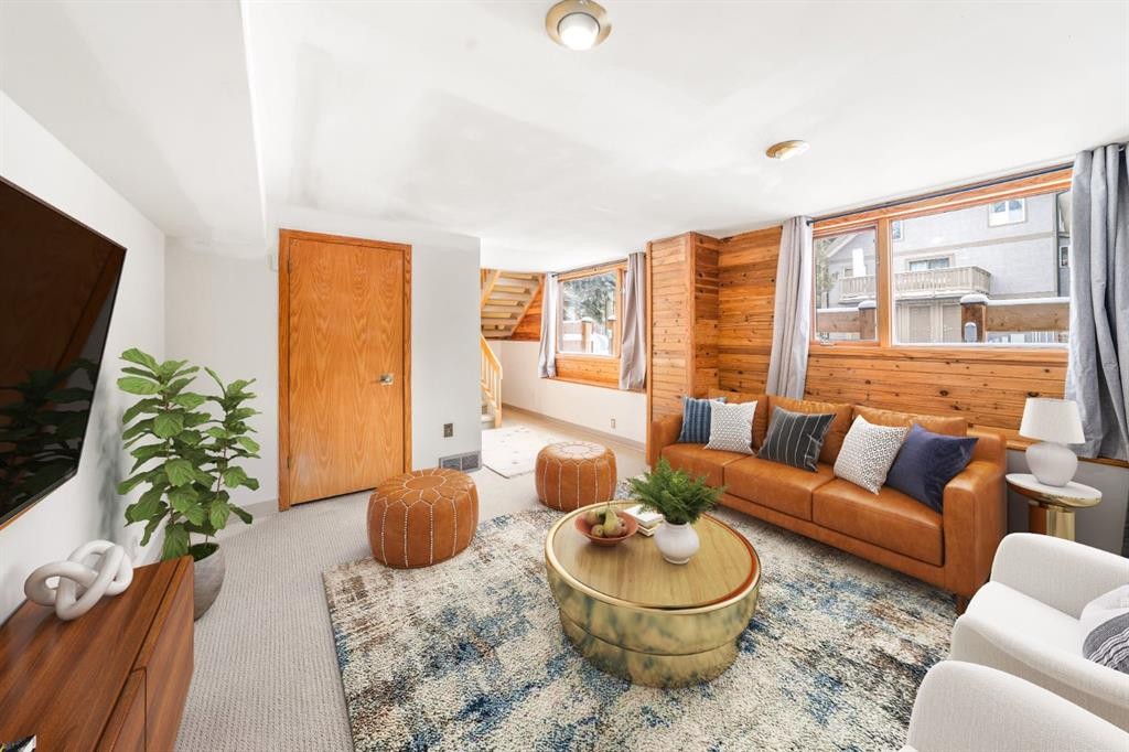 8-838 3Rd Street, Canmore, AB - Indoor Photo Showing Living Room