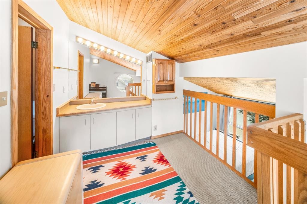 8-838 3Rd Street, Canmore, AB - Indoor