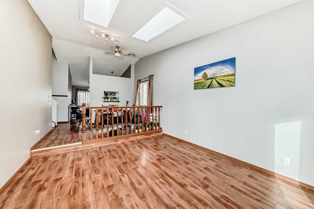 179 Hawkwood Boulevard Nw, Calgary, AB - Indoor Photo Showing Other Room