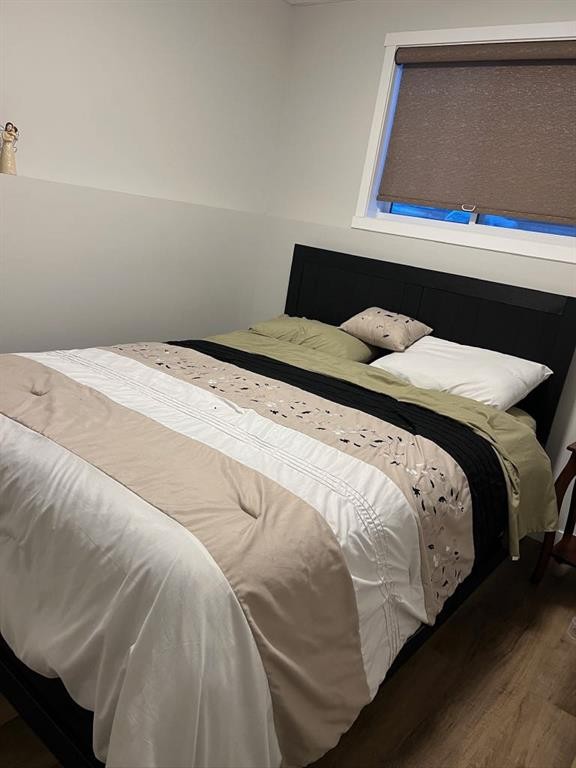 4819 17 Avenue, Edson, AB - Indoor Photo Showing Bedroom