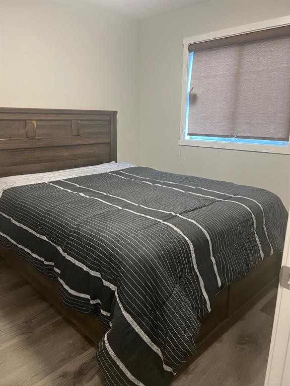 4819 17 Avenue, Edson, AB - Indoor Photo Showing Bedroom