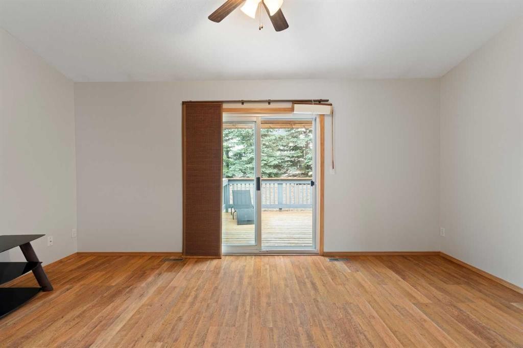 622 3 Street, Strathmore, AB - Indoor Photo Showing Other Room