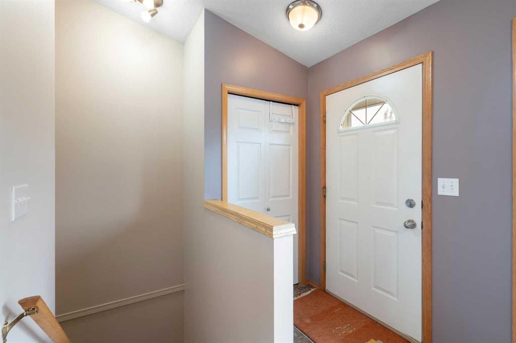 622 3 Street, Strathmore, AB - Indoor Photo Showing Other Room